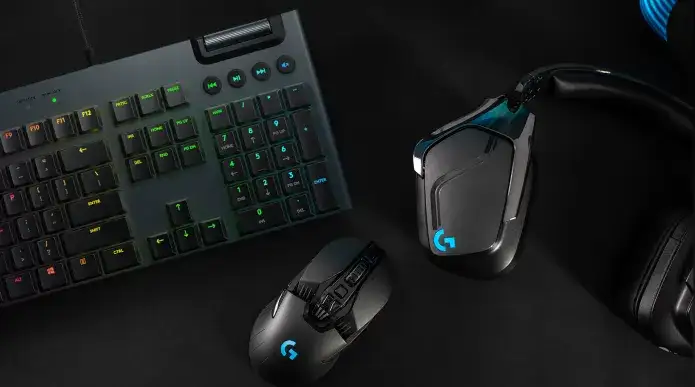 Logitech G813